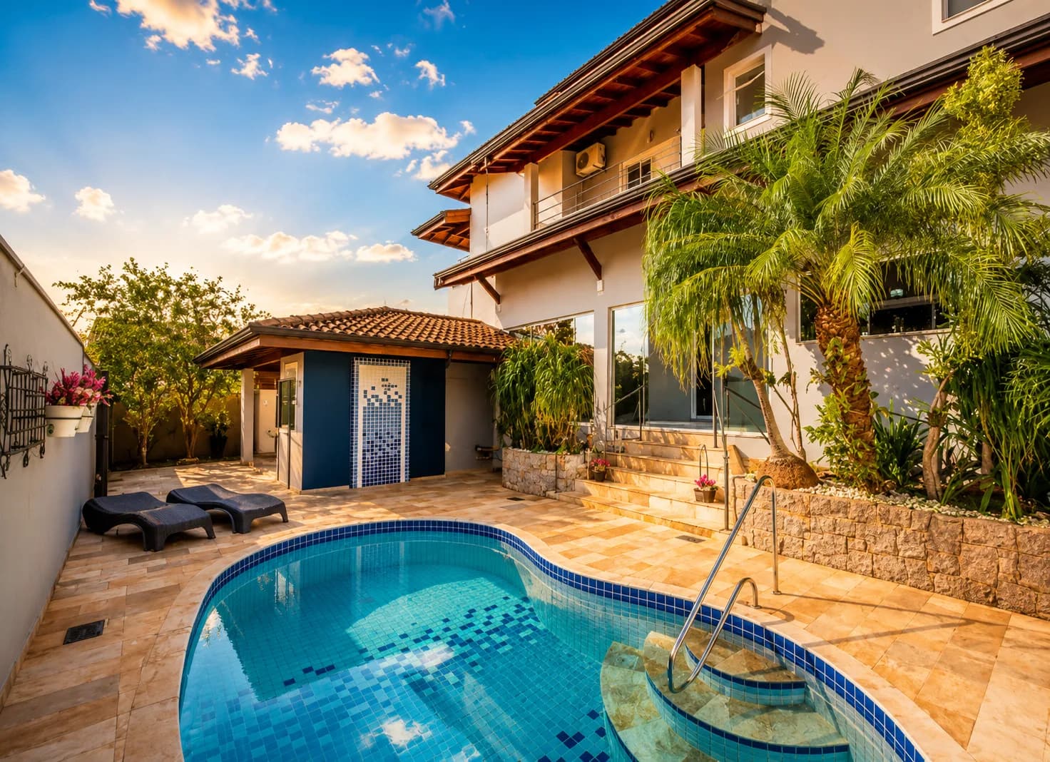 Sobrado 5 Suítes Com Piscina Mansões Santo Antônio