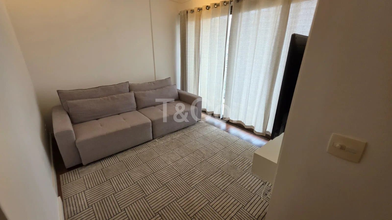 Apartamento 1 Quarto Mobiliado No Cambuí Com Piscina